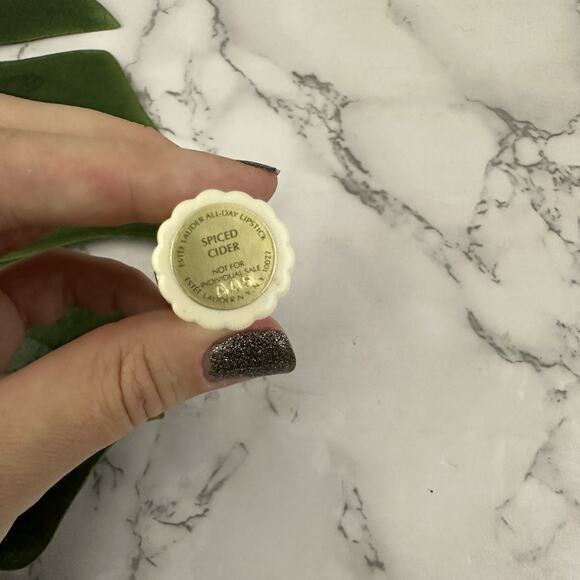 Estee Lauder All Day Lipstick Makeup Spiced Cider Dark Ribbed Case Cream Tube - Picture 3 of 3